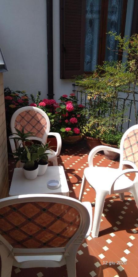 לוברה Casa Vacanze Da Graziella מראה חיצוני תמונה