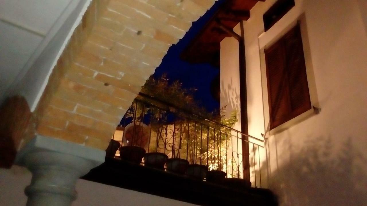 לוברה Casa Vacanze Da Graziella מראה חיצוני תמונה